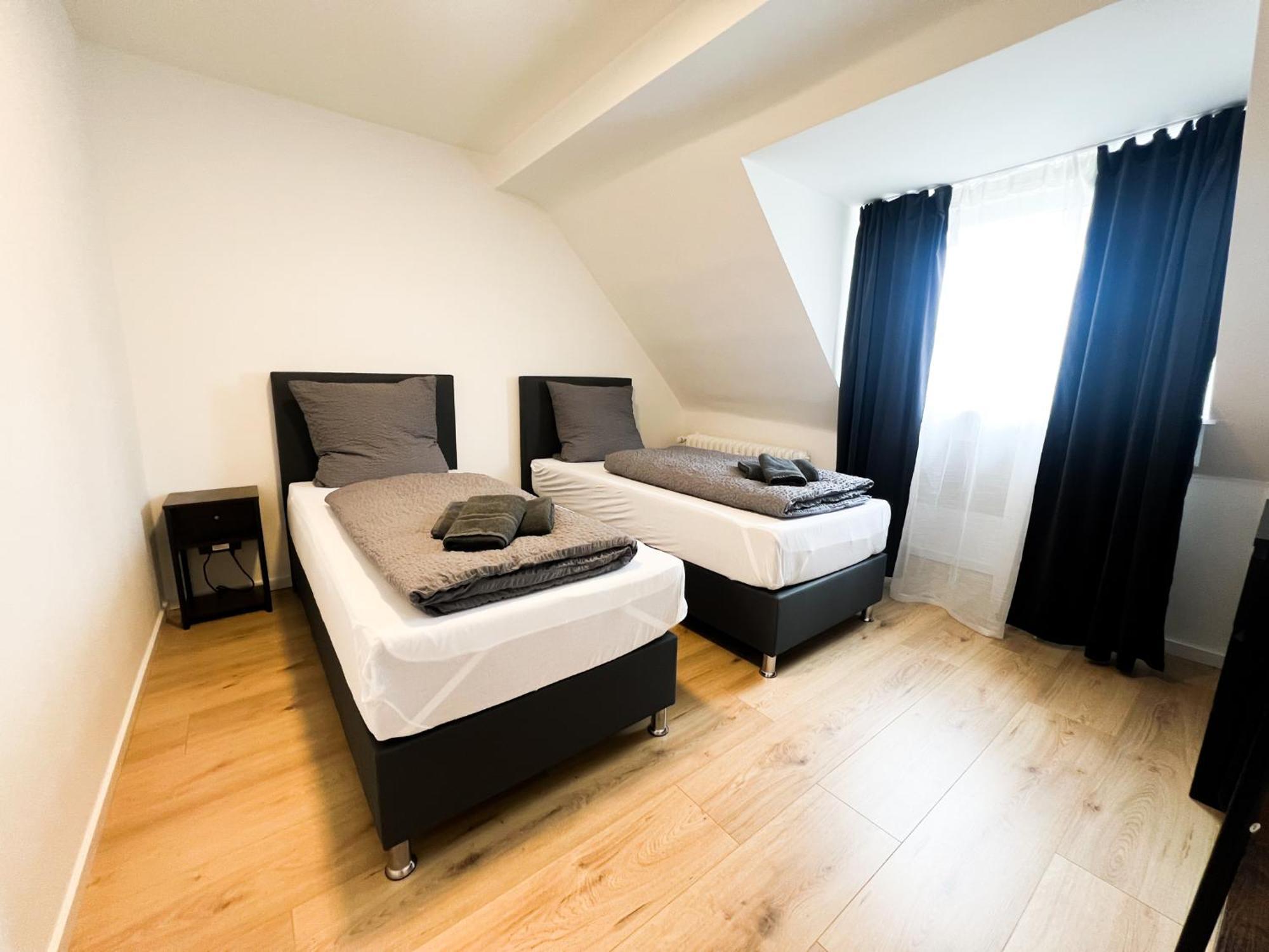 Vibehome Duesseldorf - Stadtmitte Luaran gambar