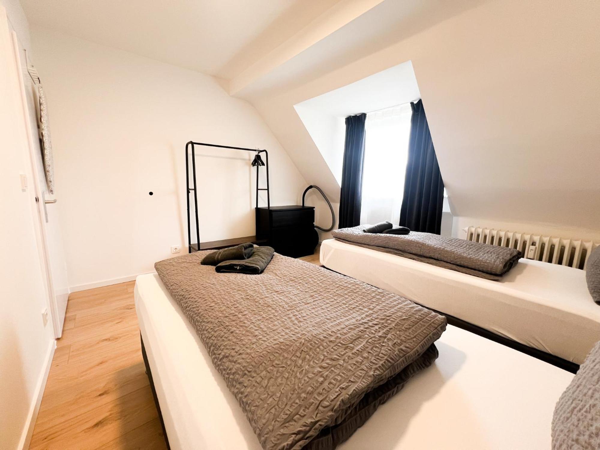 Vibehome Duesseldorf - Stadtmitte Luaran gambar