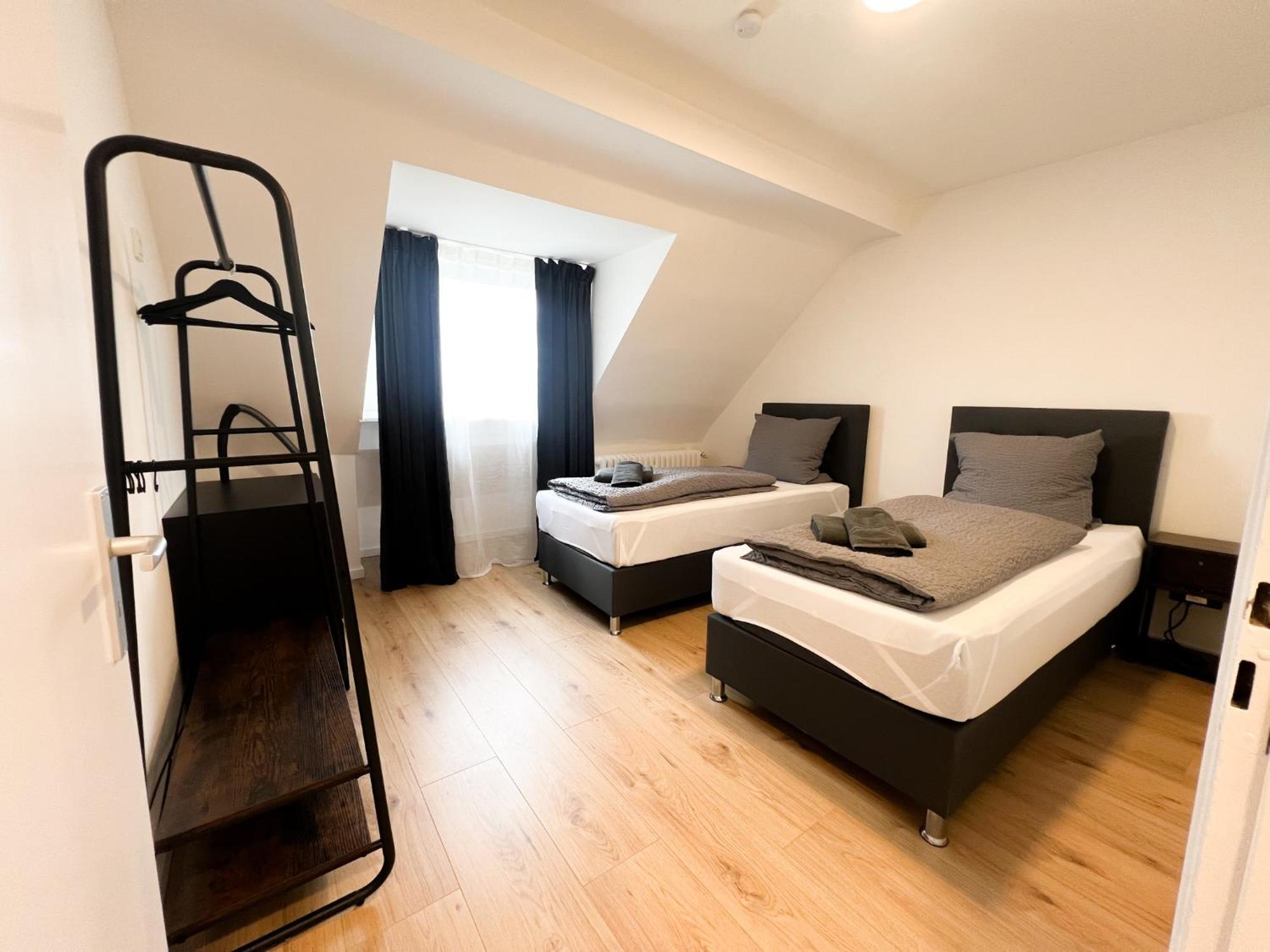 Vibehome Duesseldorf - Stadtmitte Luaran gambar
