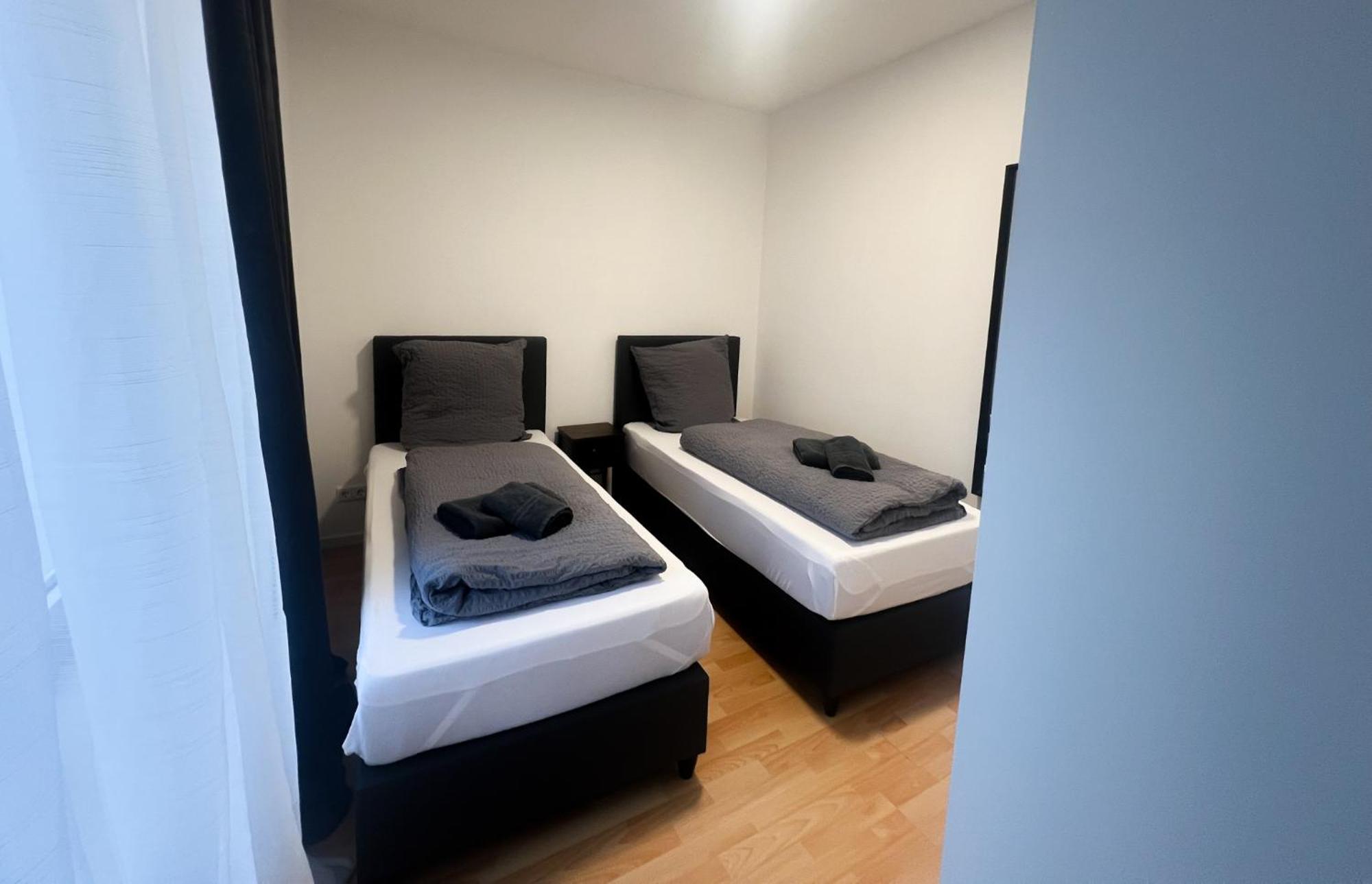 Vibehome Duesseldorf - Stadtmitte Luaran gambar