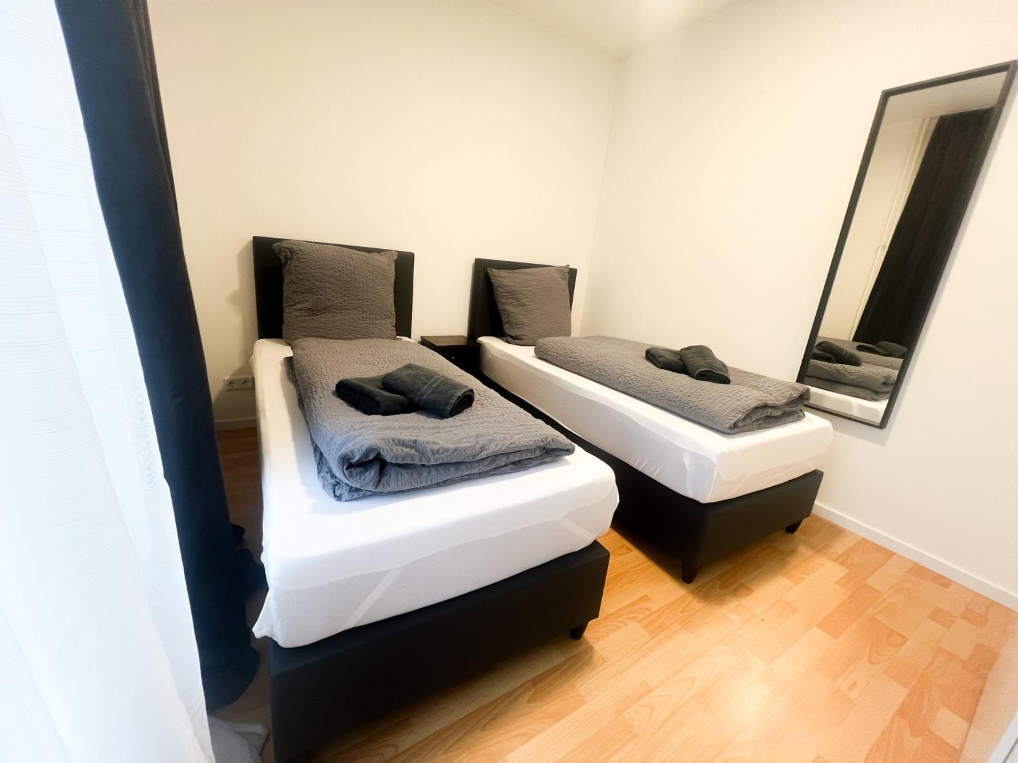 Vibehome Duesseldorf - Stadtmitte Luaran gambar