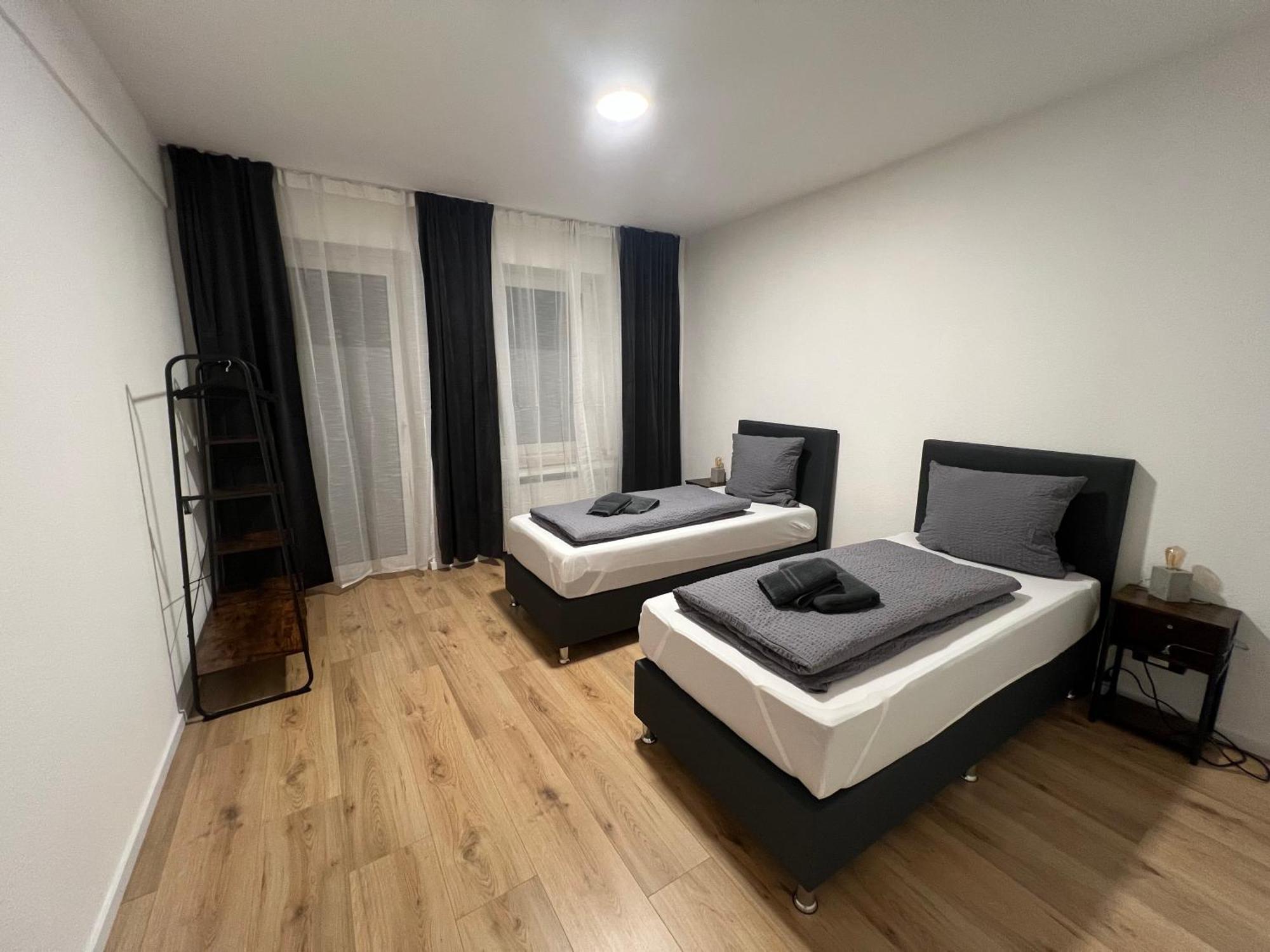 Vibehome Duesseldorf - Stadtmitte Luaran gambar